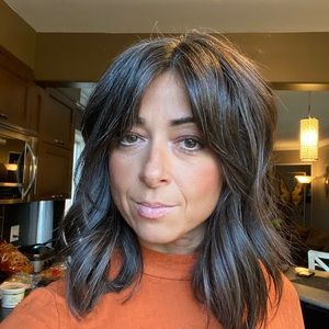 Meet your Posher, Carla